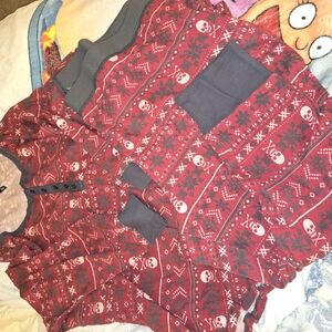 Torrid Plus Size 6 Holiday Festive Red Skull Print Pajama Set